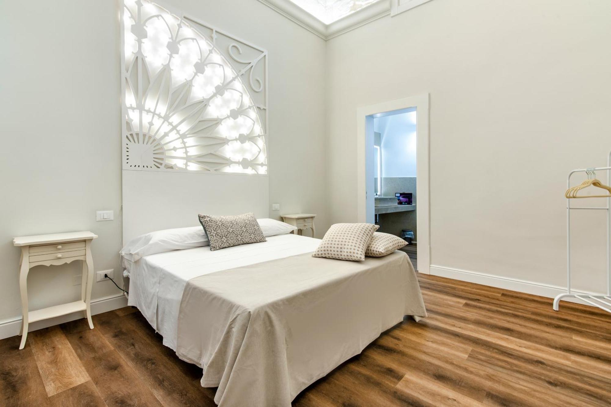 Vittoria Luxury House Lecce Exterior foto