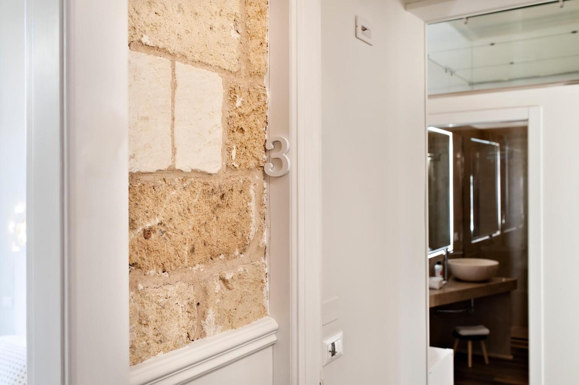 Vittoria Luxury House Lecce Exterior foto