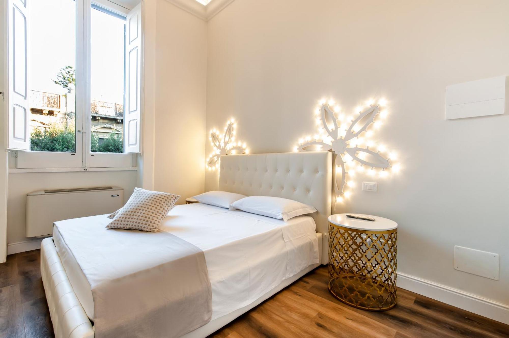 Vittoria Luxury House Lecce Exterior foto