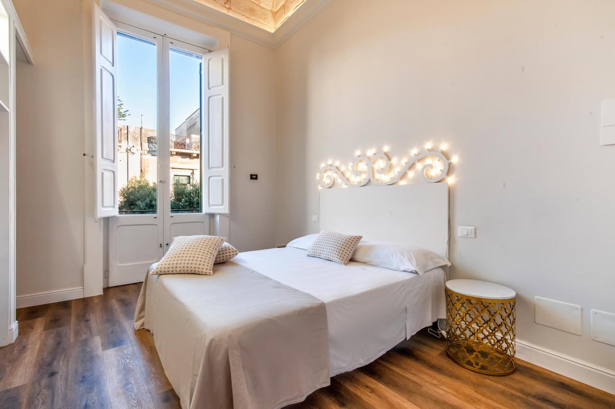 Vittoria Luxury House Lecce Exterior foto